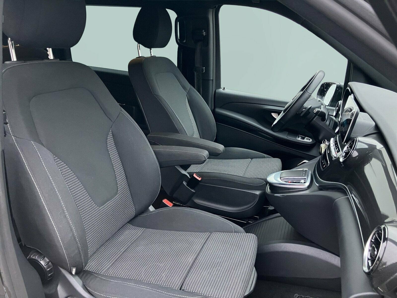 Mercedes-Benz EQV 300 Extralang DISTRO+EL-TÜREN+LED+BURMESTER foto 12