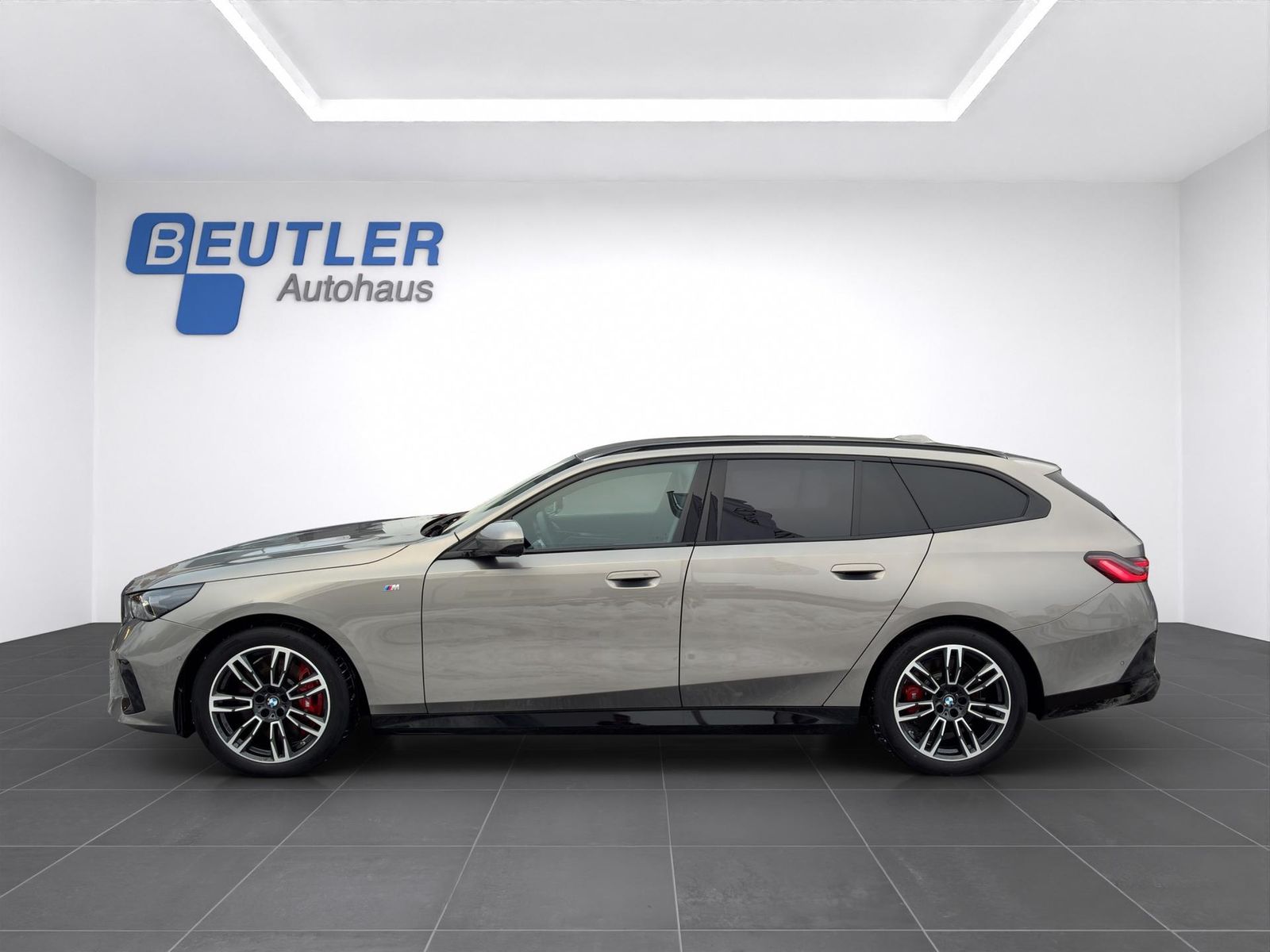 BMW 540d xDrive Touring M Sport Pro Sitzklima DAP foto 2