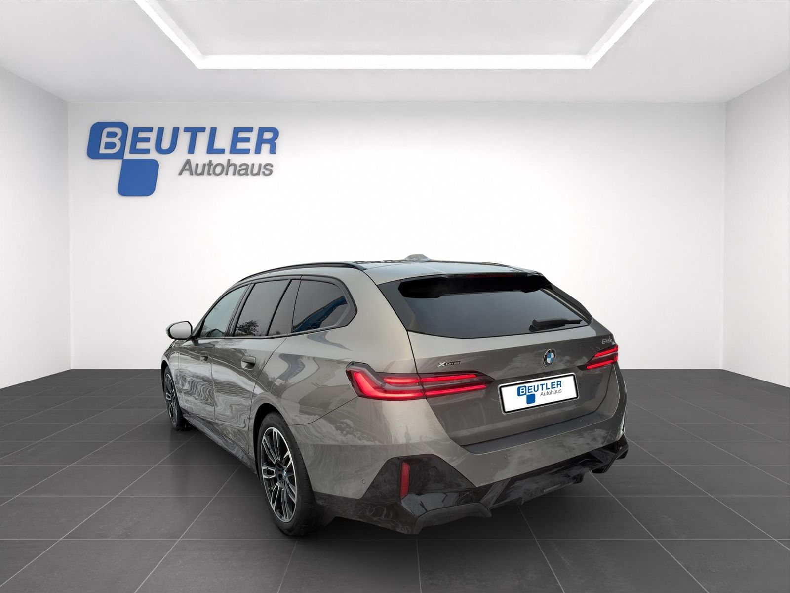 BMW 540d xDrive Touring M Sport Pro Sitzklima DAP foto 3