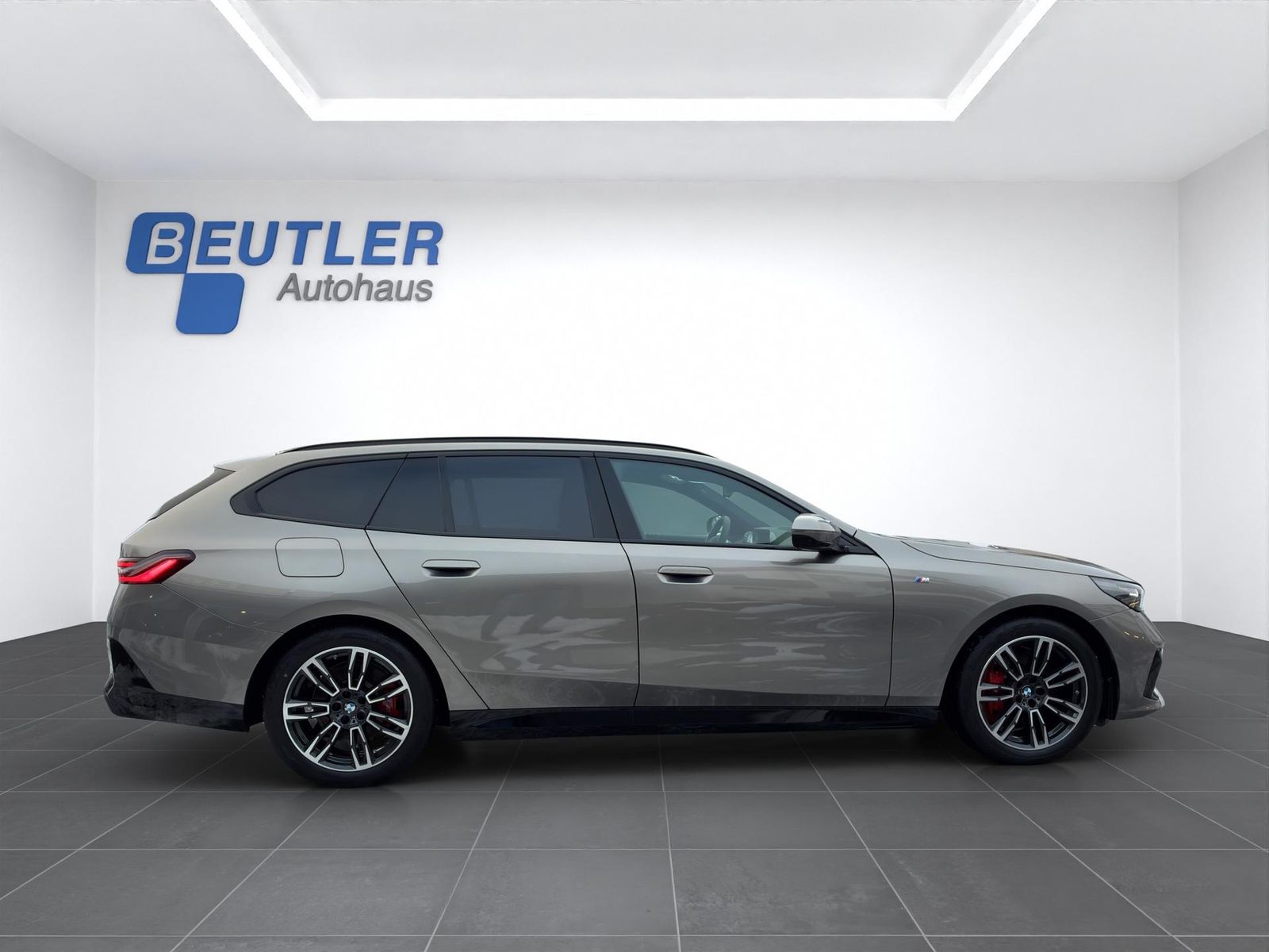 BMW 540d xDrive Touring M Sport Pro Sitzklima DAP foto 7