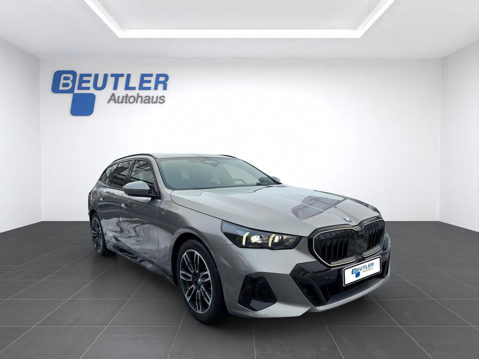 BMW 540d xDrive Touring M Sport Pro Sitzklima DAP foto 8