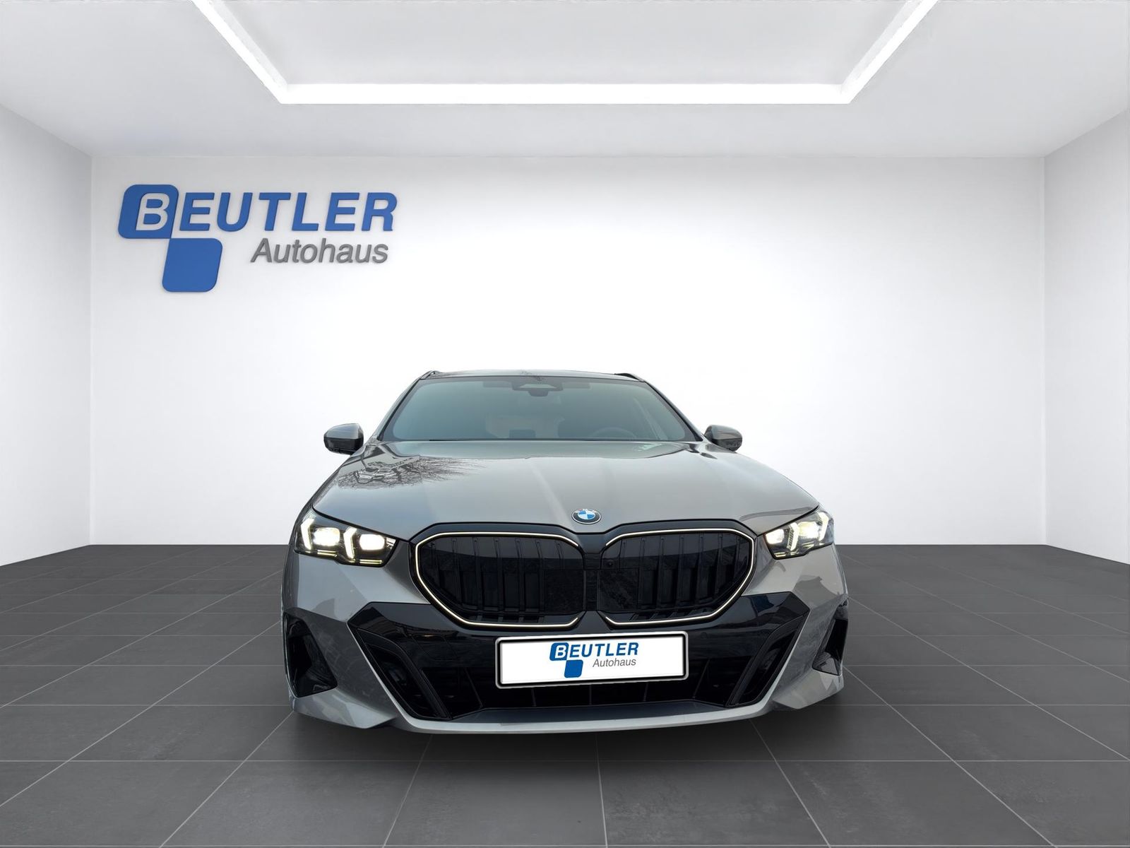 BMW 540d xDrive Touring M Sport Pro Sitzklima DAP foto 9