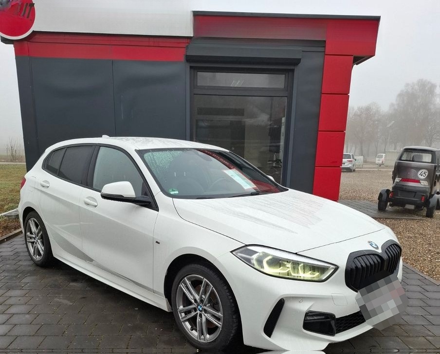 BMW 118 1 Limousine 118 i M Sport/LED/ALU/TOP foto 2