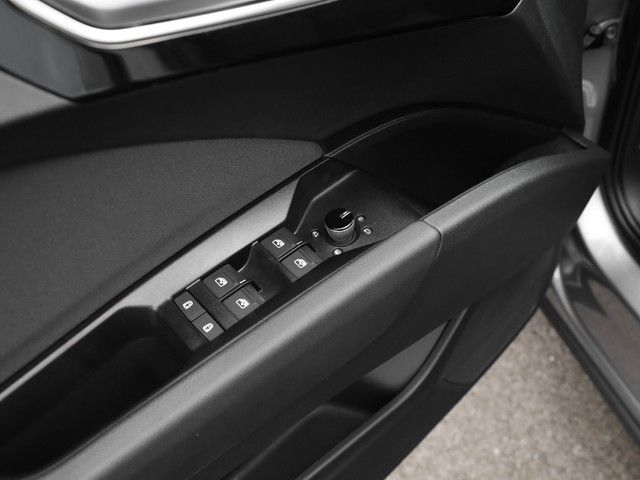 Audi Q4 e-tron 40 ACC AHK Navi+ Sports. LM19 foto 12