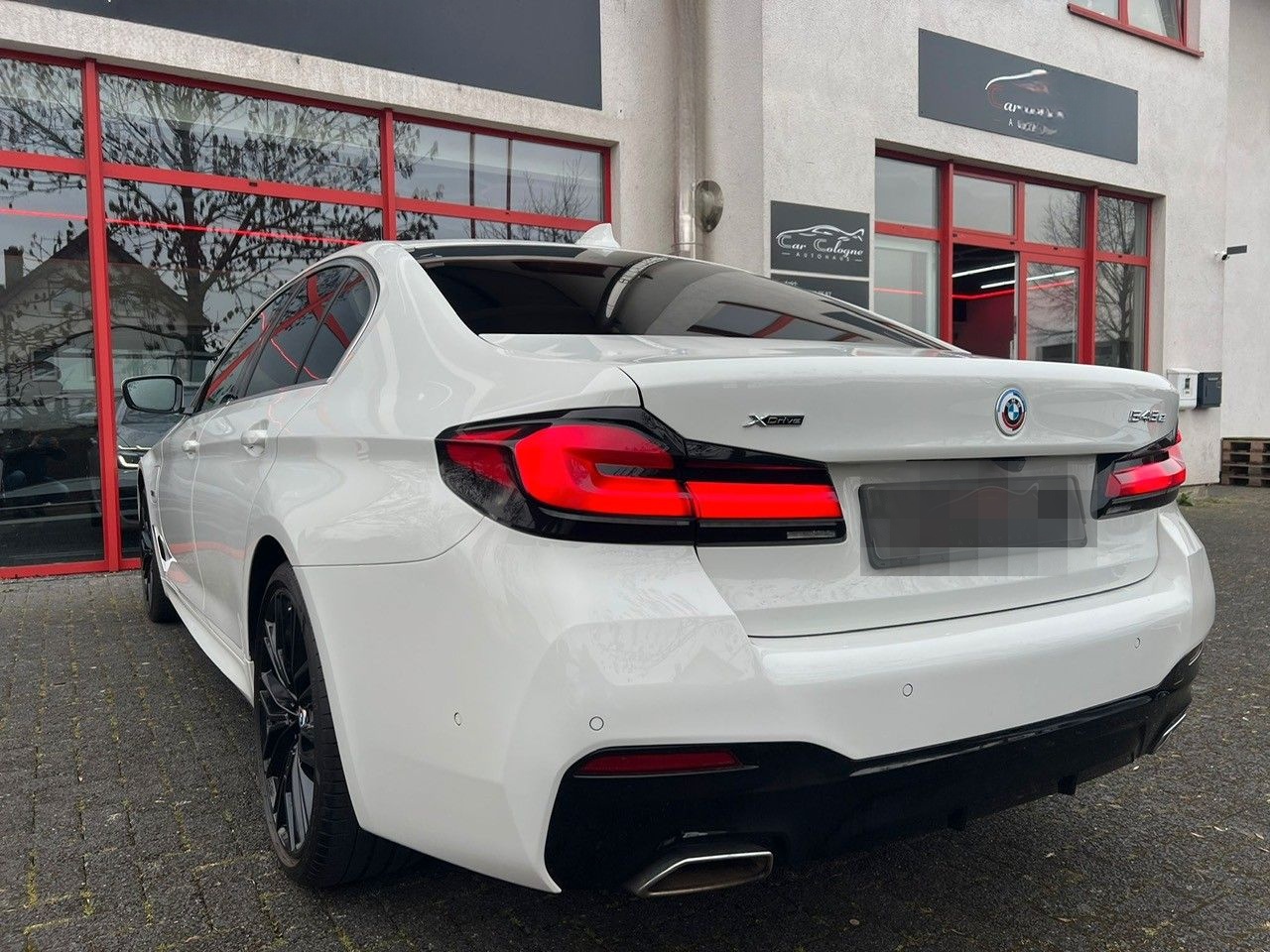 BMW 545 e xDrive M Sport SHZ/SHD/20"/HARMAN/Bmw M 50 foto 5