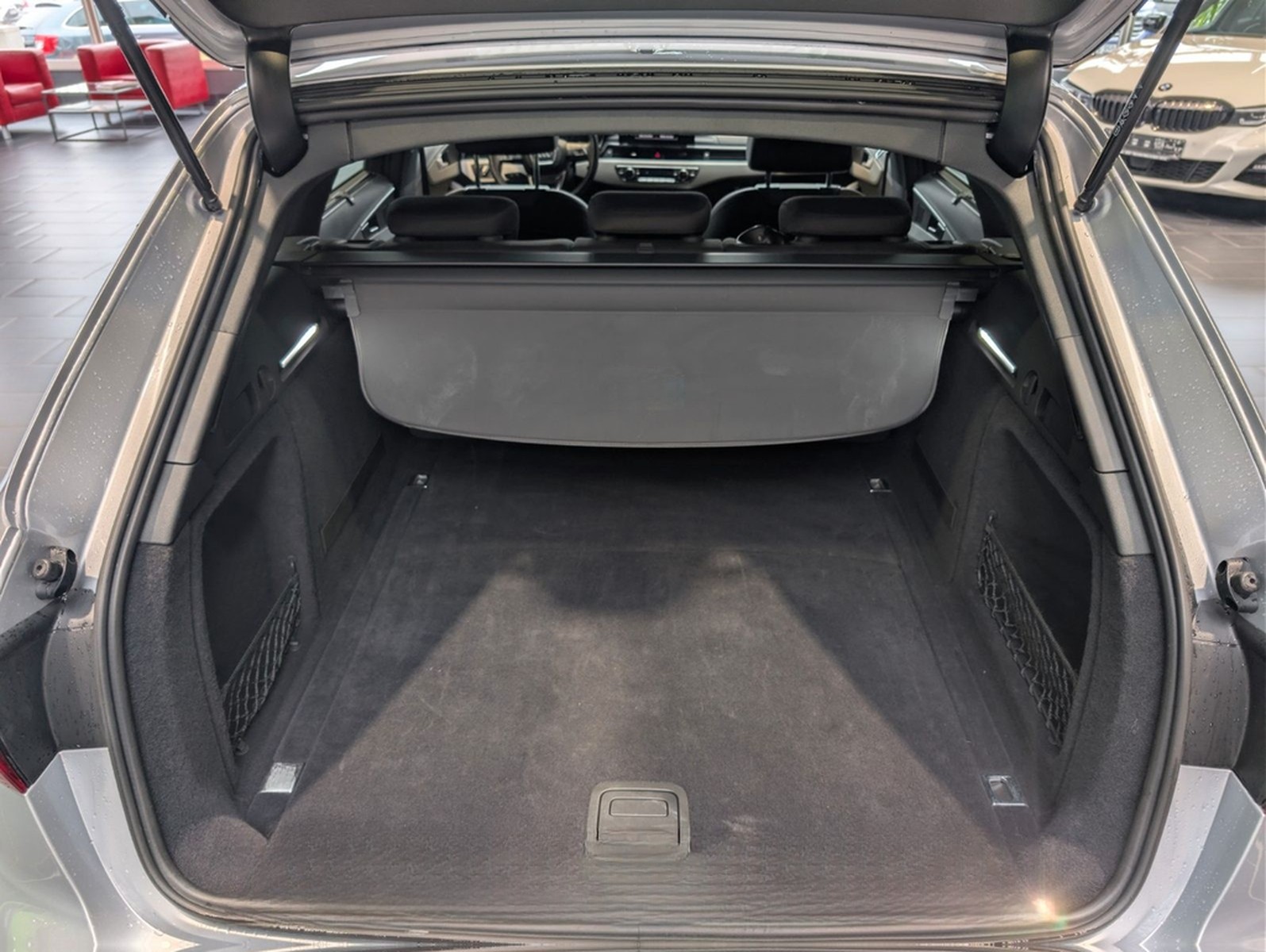 Audi A4 Avant 40 TFSI S tronic advanced 8-fach foto 12