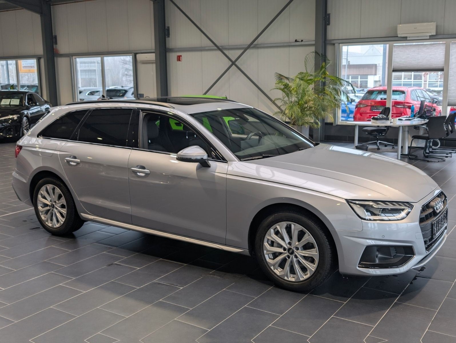 Audi A4 Avant 40 TFSI S tronic advanced 8-fach foto 5