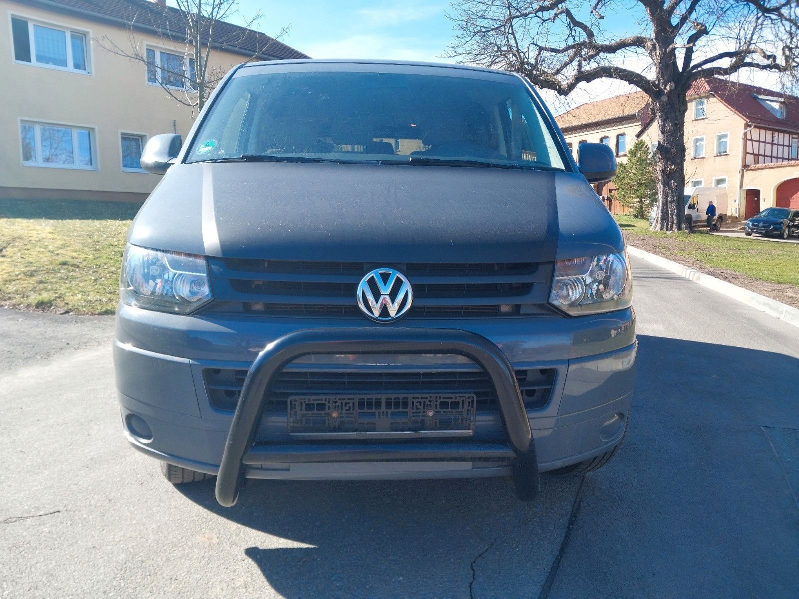 Volkswagen T5 Caravelle 9 Sitzer Top Zustand foto 2