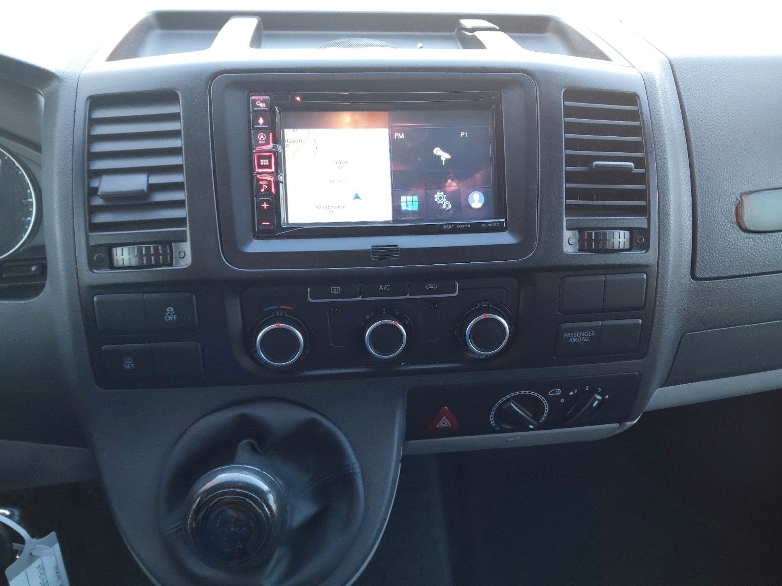 Volkswagen T5 Caravelle 9 Sitzer Top Zustand foto 11