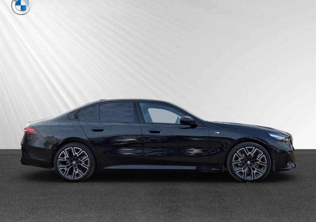 BMW 520 d xDrive M Sport ACC 360 Kamera e-Sitze HUD foto 5