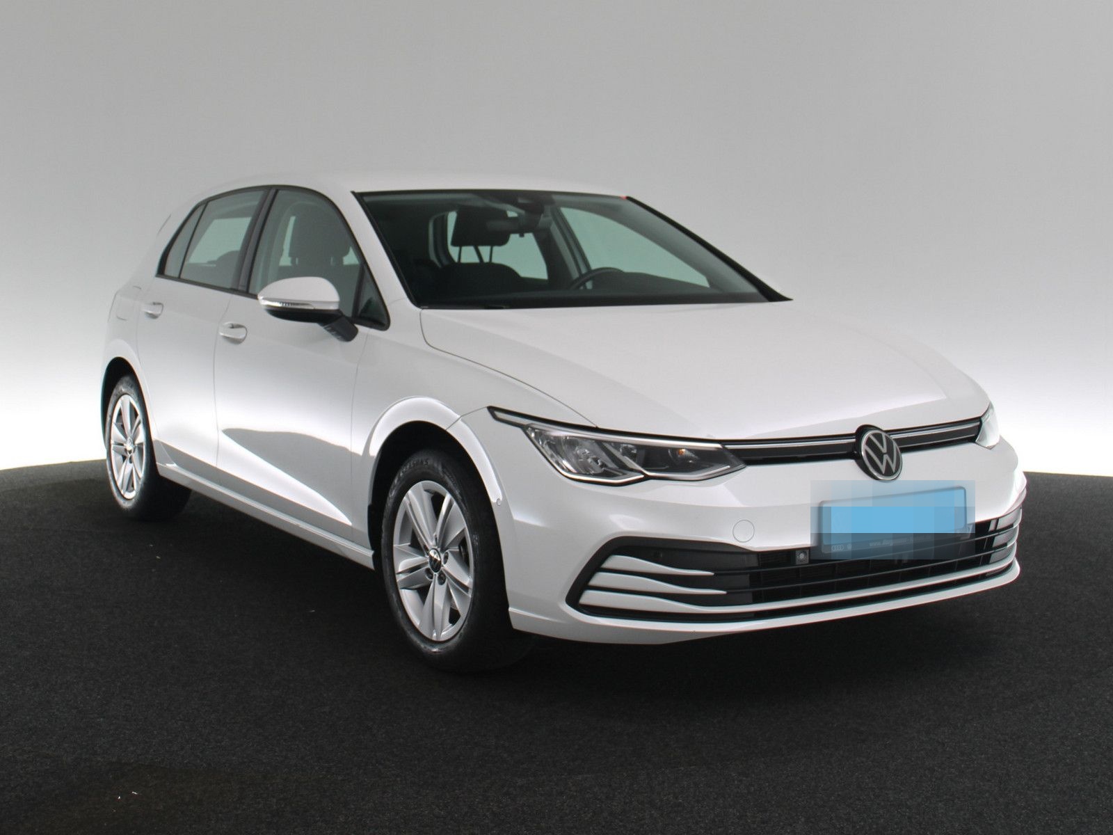 Volkswagen Golf VIII 1.5 eTSI Life LED NAVI SHZ PDC KEYLESS foto 3