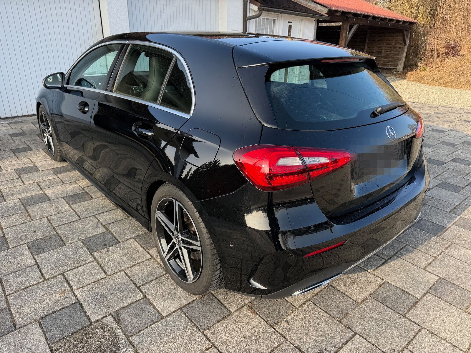 Mercedes-Benz A 220 d DCT AMG ParkAssist Navi foto 3