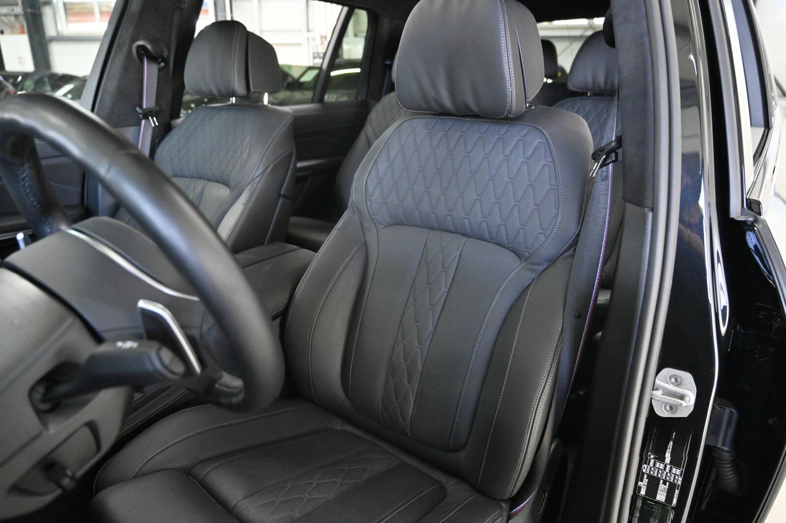 BMW X7 40d M-Sport Pro LUFT*INTEGRAL*MASSAGE*6-SITZE foto 10