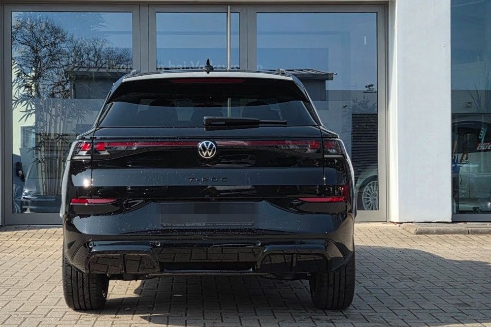 Volkswagen T-Roc 1.5 eTSI Black Style R-Line DSG AHK/ Pano foto 5