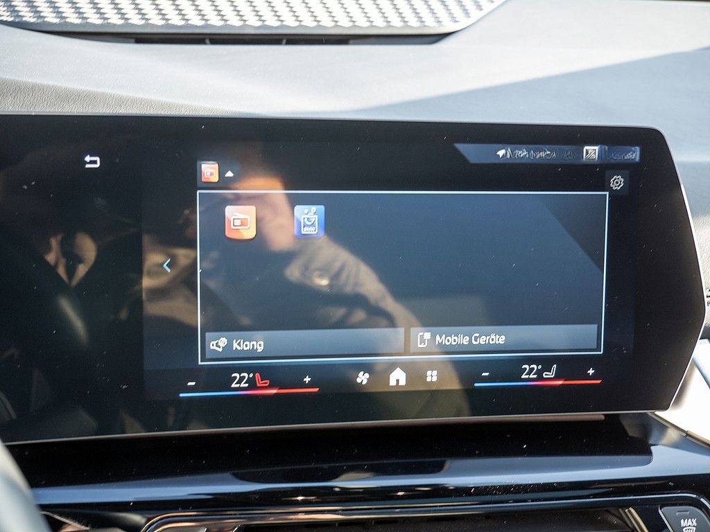 BMW 220i Active Tourer M-Sport AHK+PANO+HUD+360°KAM+ foto 13