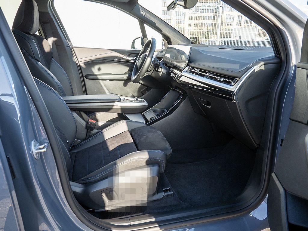 BMW 220i Active Tourer M-Sport AHK+PANO+HUD+360°KAM+ foto 7
