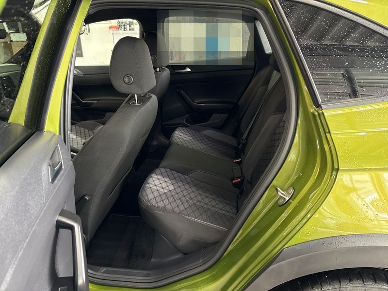Volkswagen Taigo R-Line TSI DSG Matrix/CarPlay/Virt/ACC/LED foto 6