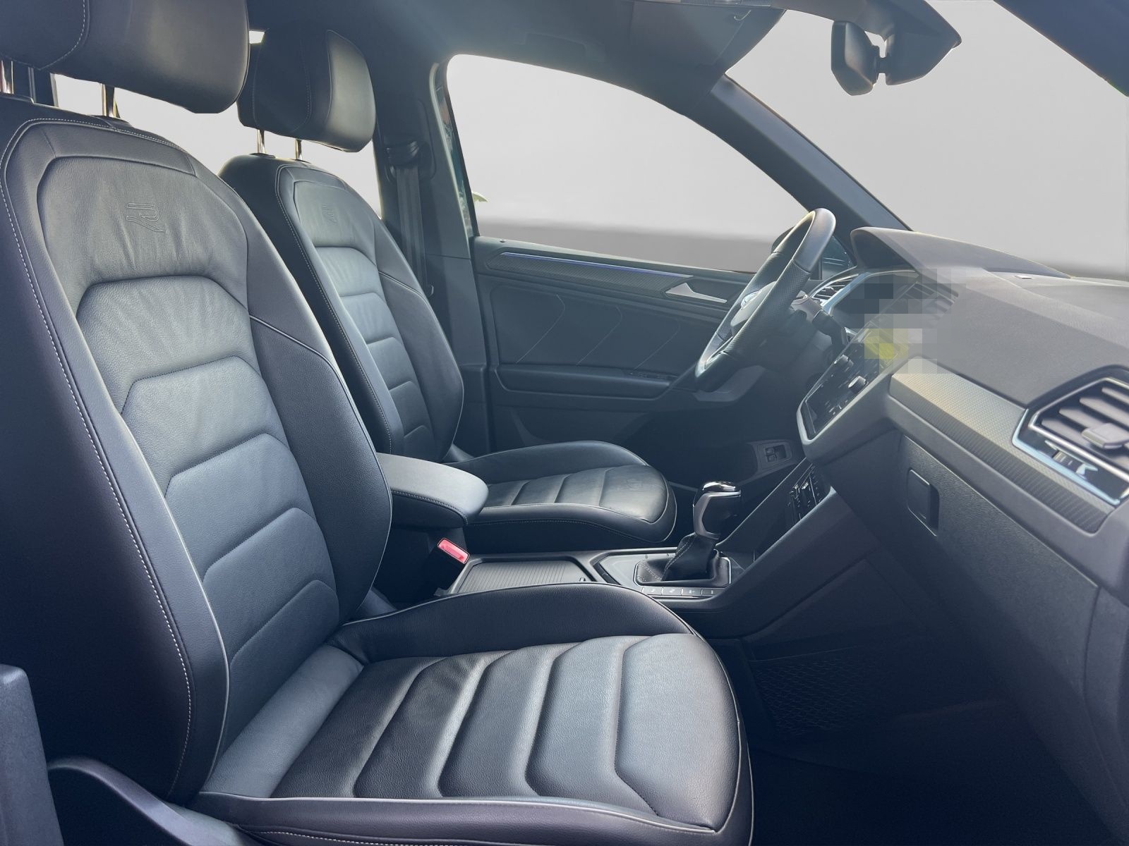 Volkswagen Tiguan eHybrid R-LINE LEDER HUD AHK ASSIST foto 4