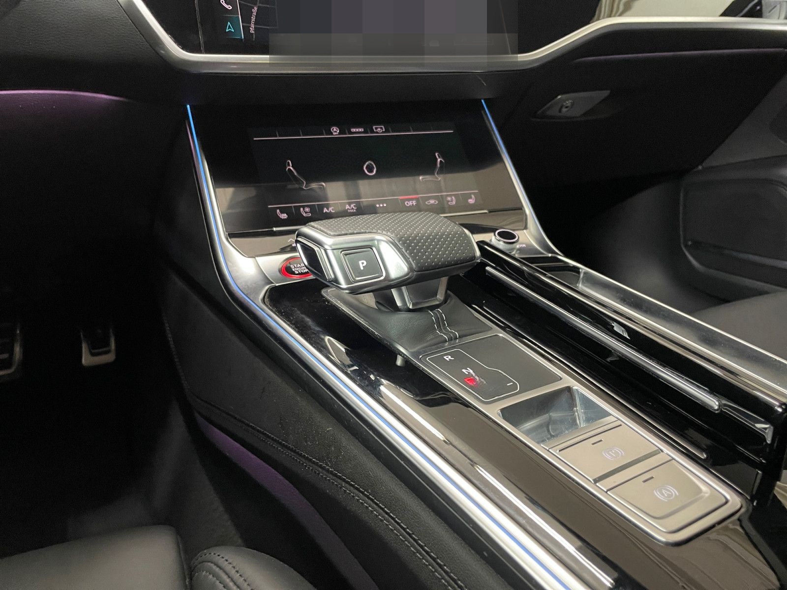 Audi RS6 Avant 4.0TFSI quattro Tiptrc Pano B&O 280kmh foto 8