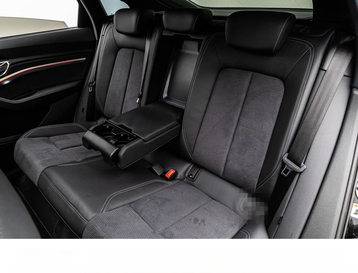 Audi E-TRON SPORTBACK S ALL-BLACK MATRIX/ACC/PANO/KAM foto 18