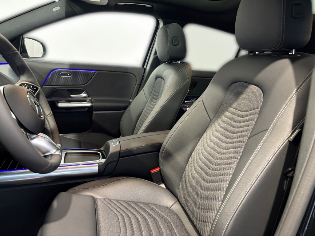 Mercedes-Benz GLA 220 d 4M PROGRESSIVE+AMBIENTE+DISTRO+NIGHTP. foto 8