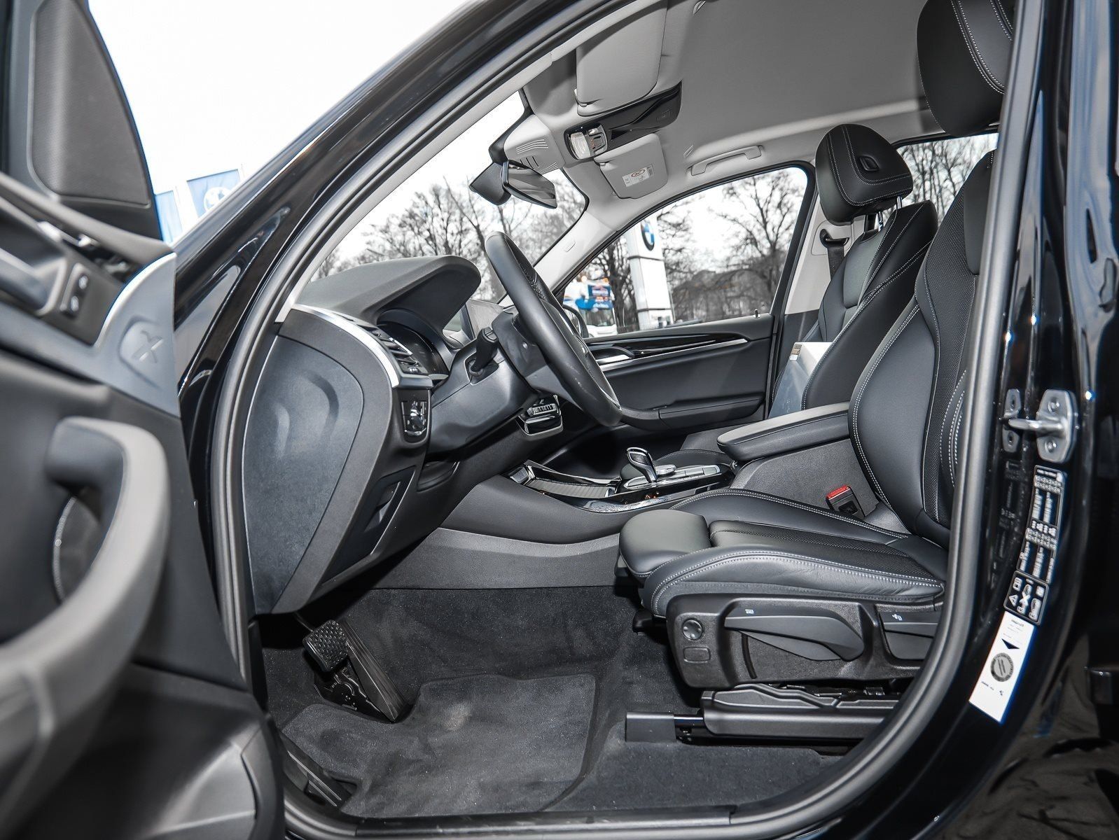 BMW X3 xDrive20d HUD ACC AHK 360°KAM RFK NAVI LED foto 10