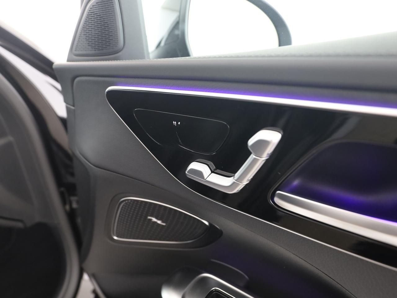 Mercedes-Benz C 220 d T AMG Digital Light MBUX Pano AHK 360 foto 17