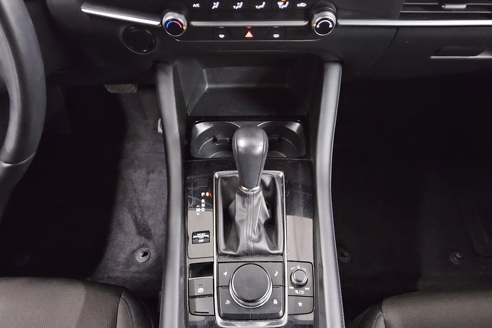 Mazda 3 SKYACTIV-G 2.0 M-Hybrid Prime Navi LED HuD RfK foto 6