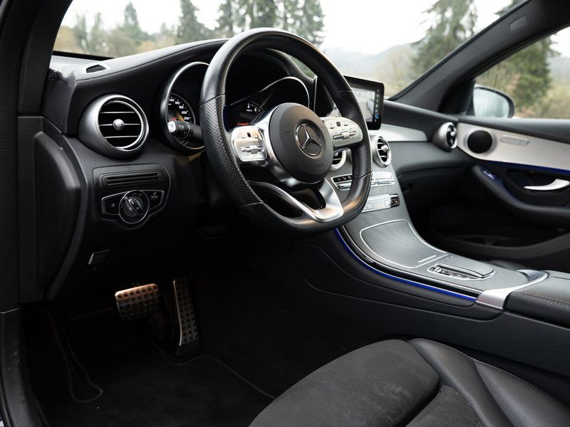 Mercedes-Benz GLC 300 4M Coupé AMG-Sport/360/SHD/AHK/Stdhz/19' foto 18