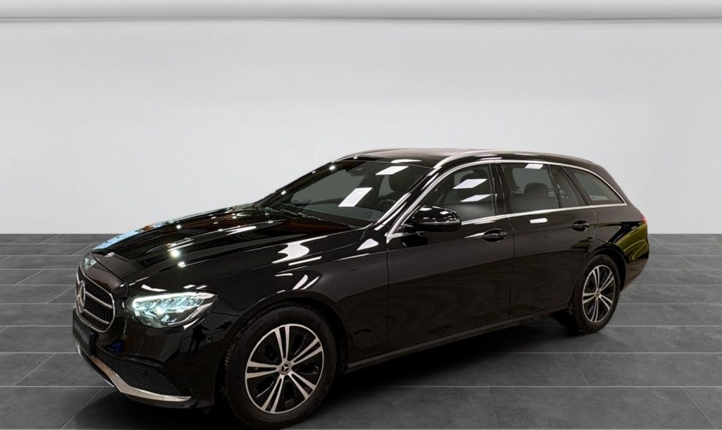 Mercedes-Benz E 200 T AVANTGARDE|PANO|KAM|TOTW|LED|EASY-P.|AMB foto 2