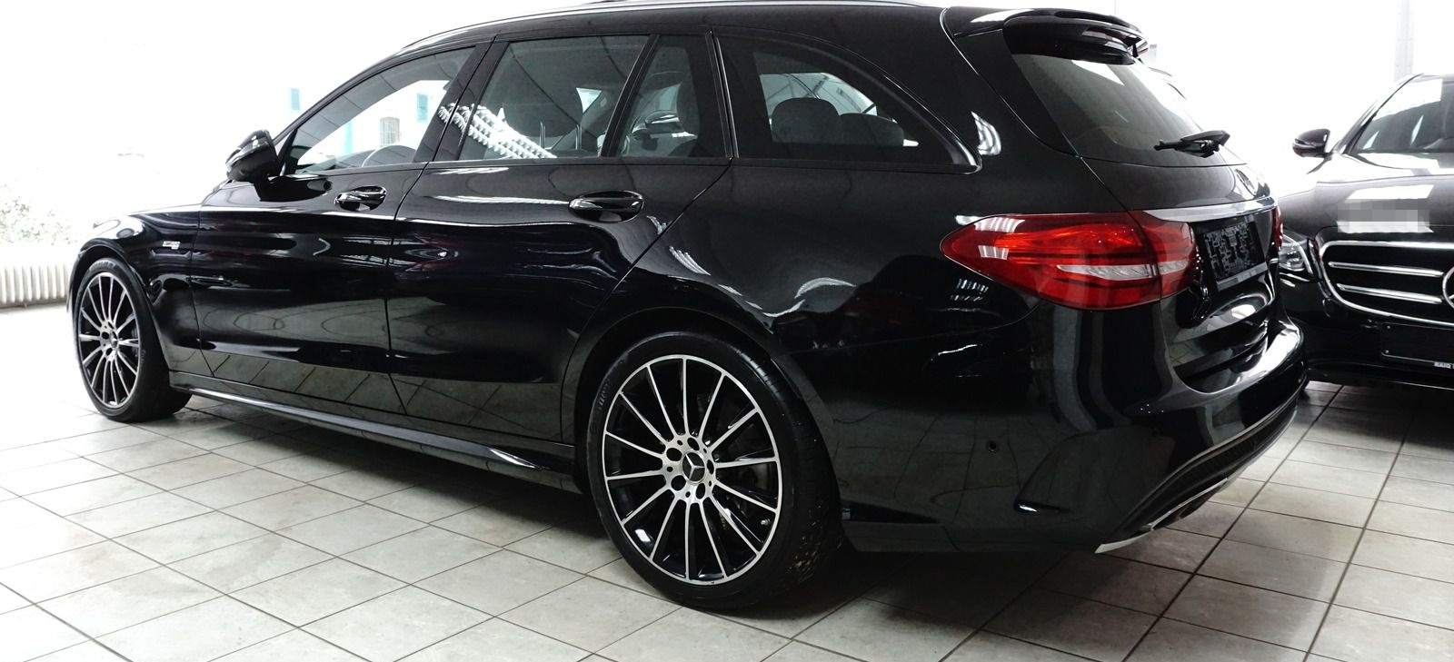 Mercedes-Benz C 43 AMG 360° BURMESTER DISTRONIC LED PANO foto 5