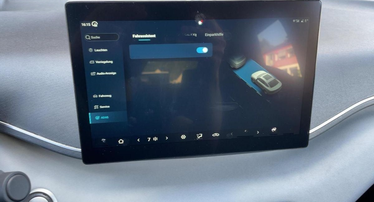 BYD Dolphin Surf Sofort Lieferbar Boost Alu Link NAV foto 21