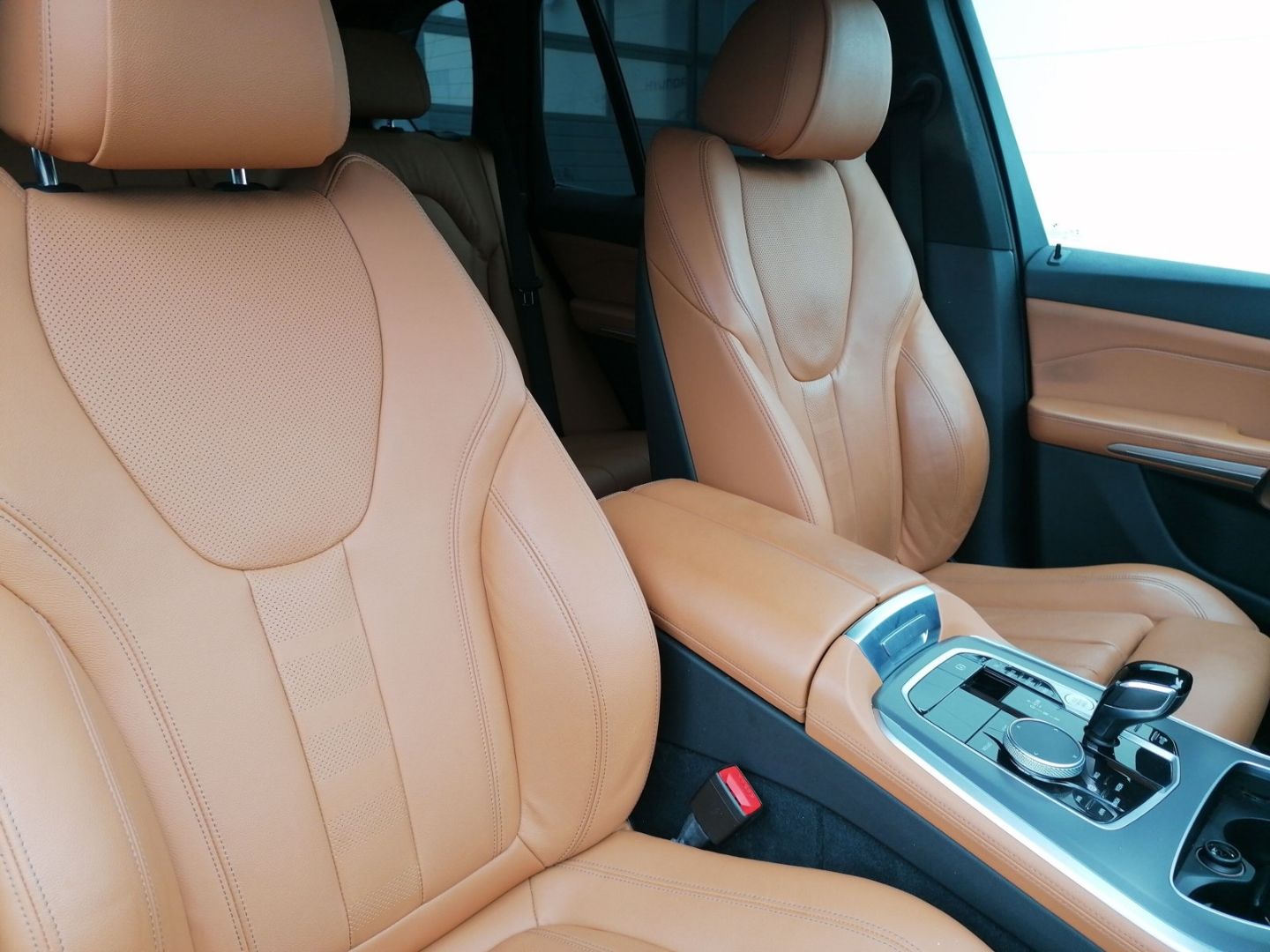 BMW X5 xDrive30d HUD AHK Navi Leder Digitales Cockpi foto 17
