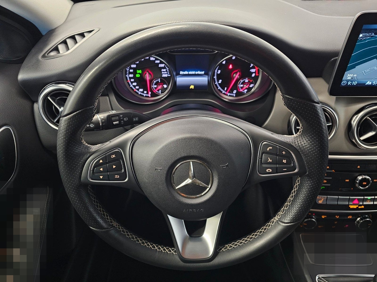 Mercedes-Benz GLA 200 Urban + LED/Navi/4Season/Klima/Teilleder foto 14