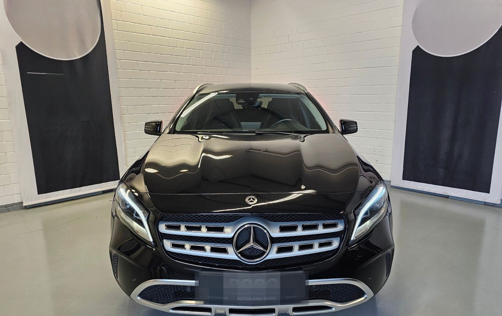 Mercedes-Benz GLA 200 Urban + LED/Navi/4Season/Klima/Teilleder foto 3