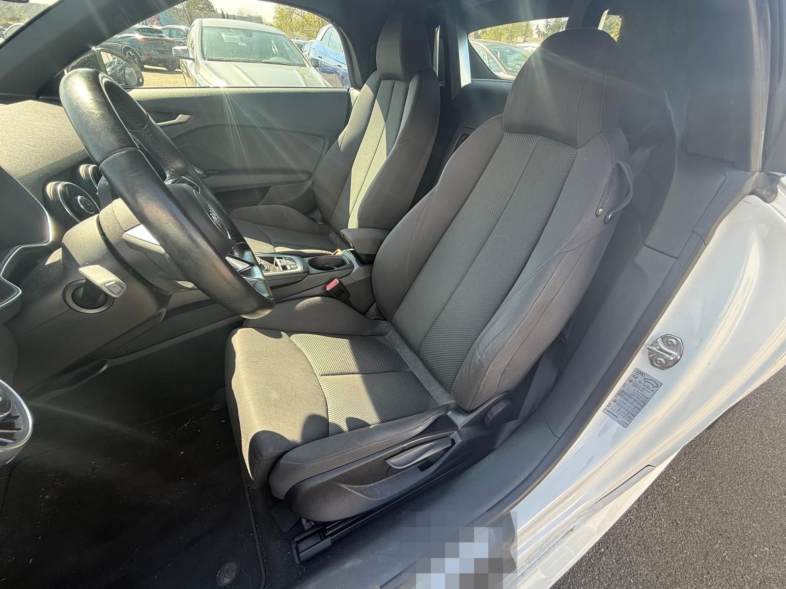 Audi TT 2.0 TFSI XENON/VIRTUAL/SHZ foto 8