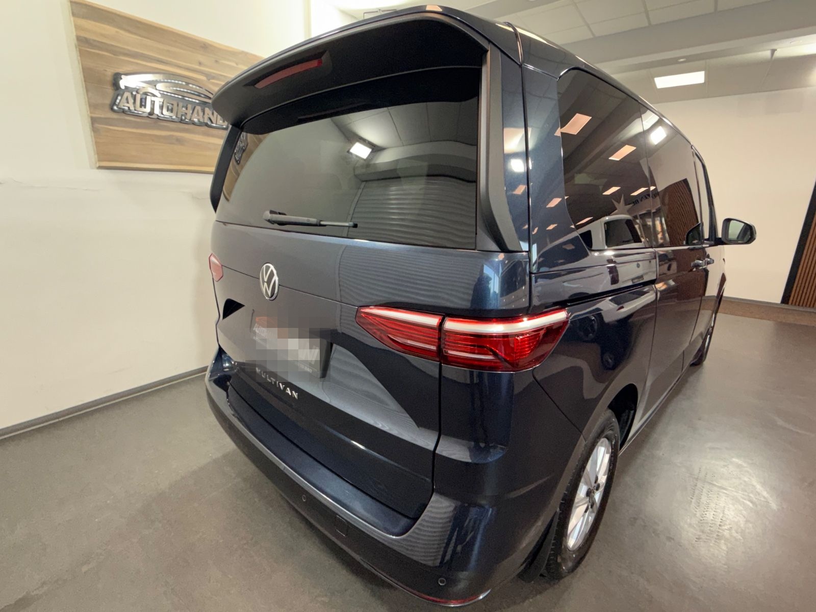 Volkswagen T7 Multivan/Life/AHK/LED/ACC/PDC/Kamera/DAB/PDC/ foto 8
