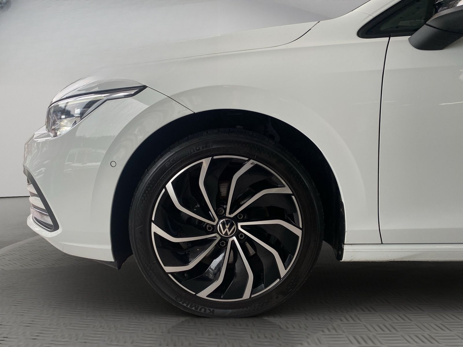 Volkswagen Golf VIII Life (NAVI.SHZ.ACC.AHK.DAB) 2.0 TDI foto 15
