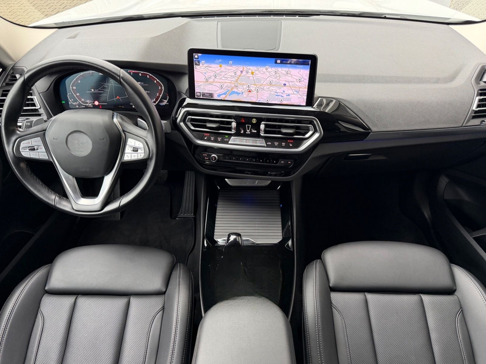 BMW X3 20i xD*ACC*KAMERA*LEDER*NAVI PROF*KEY-GO*19'' foto 9