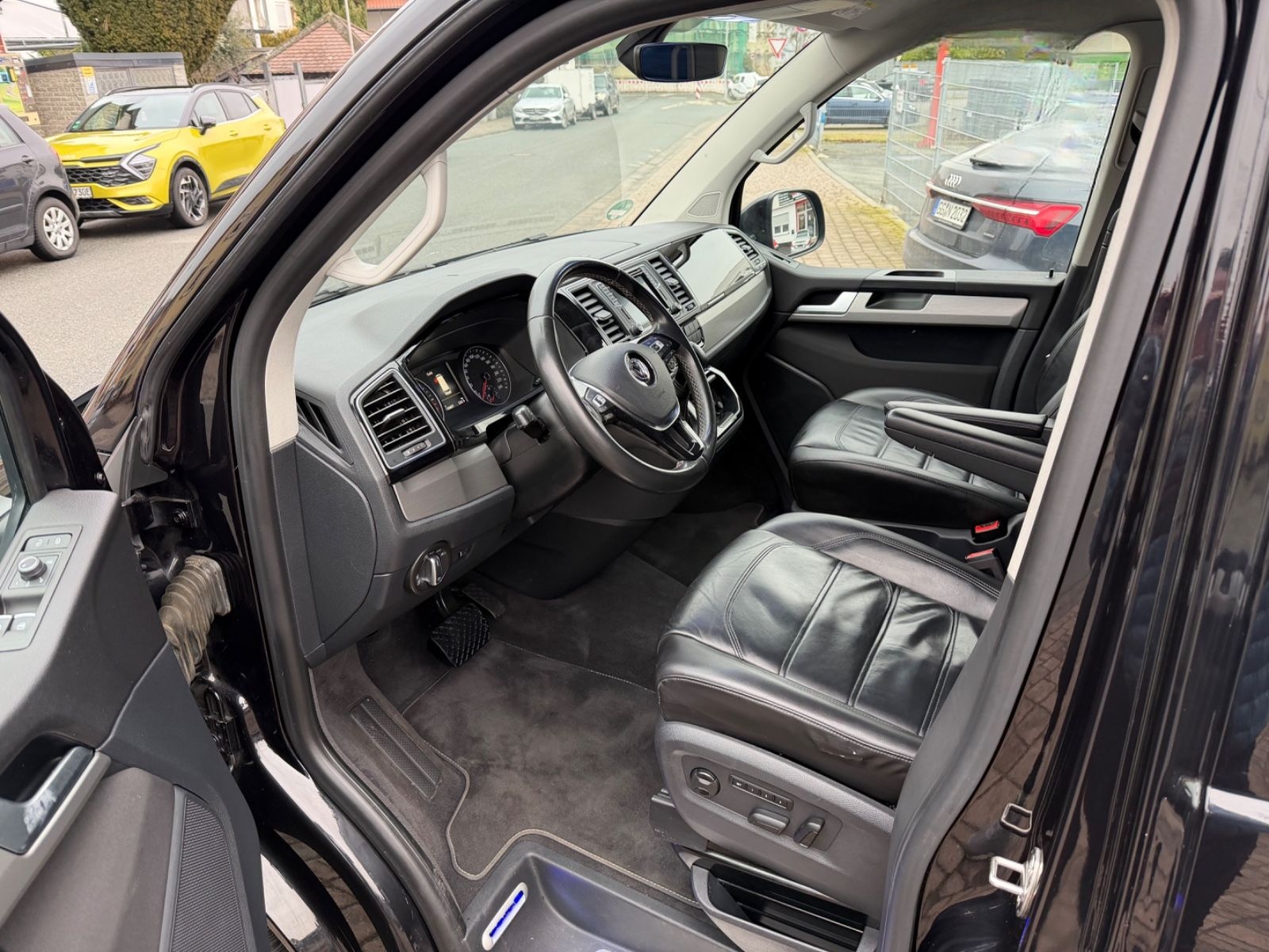 Volkswagen T6 Multivan Generation Six 4Motion foto 5