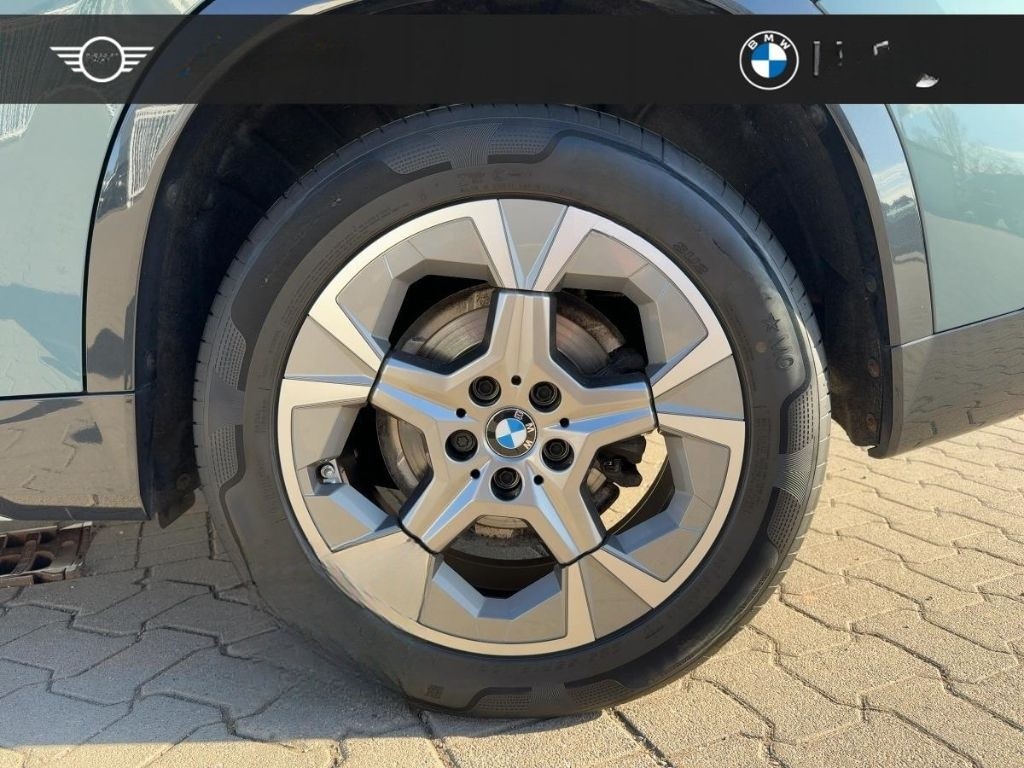 BMW X1 sDrive18i X-Line LED Anhängerkupplung Shadow  foto 12