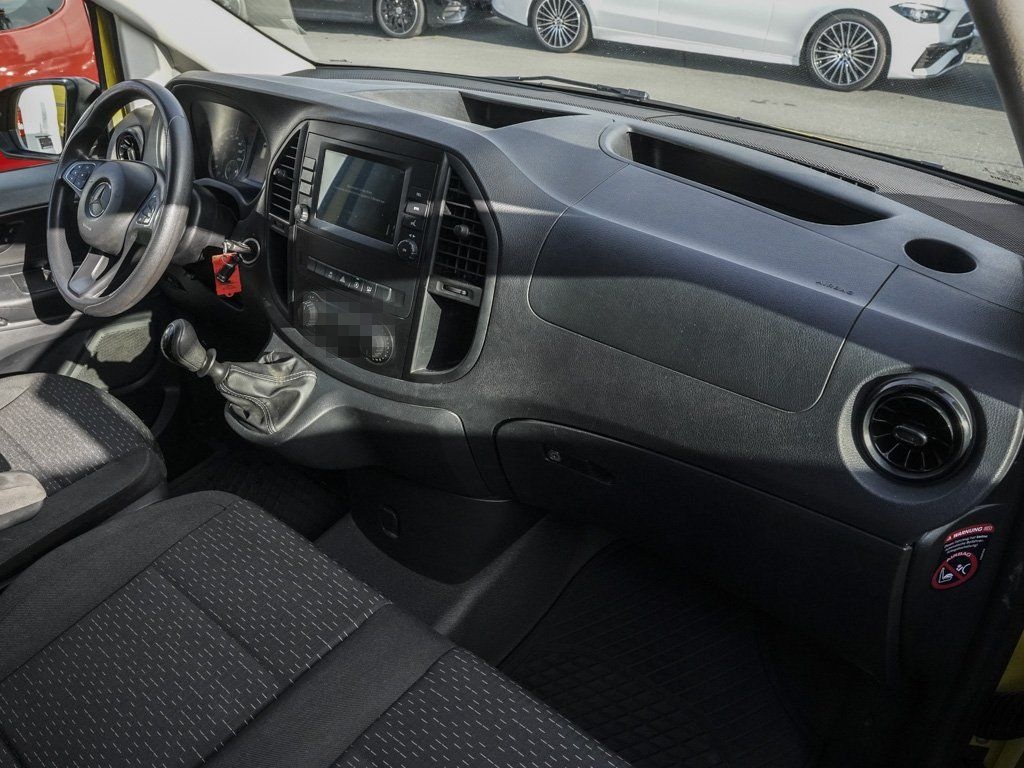 Mercedes-Benz Vito 116 CDI Kasten extralang Standhzg Navi AHK foto 12