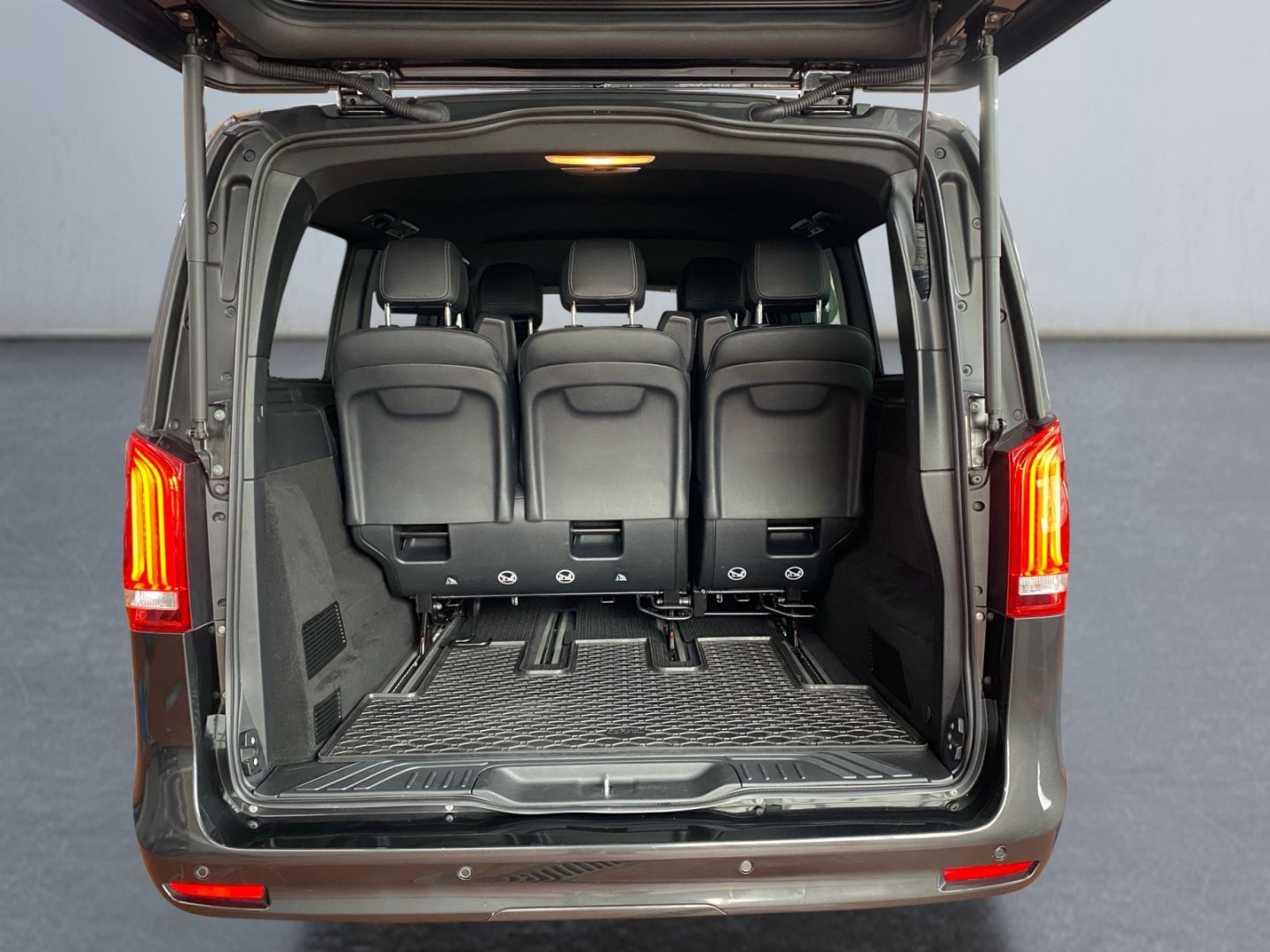 Mercedes-Benz V 250 d lang 4M 9G *LED*StHz*AHK*Leder*CAM*Navi* foto 15