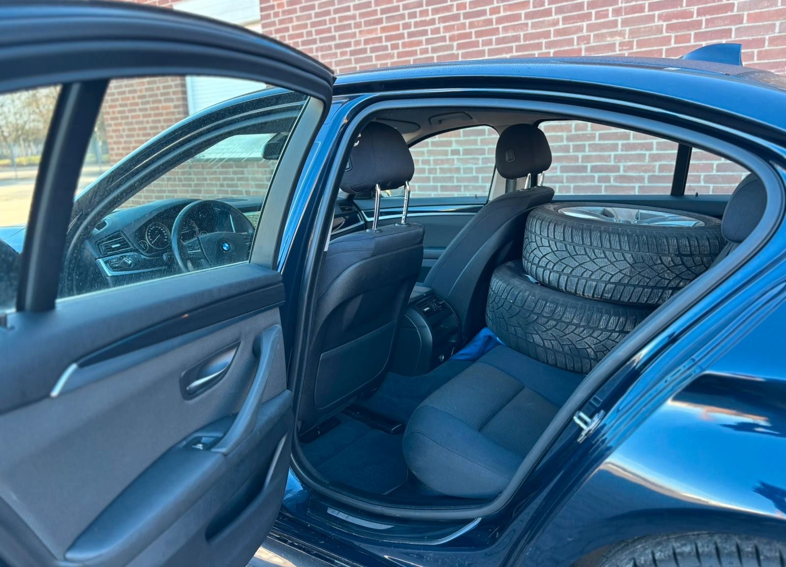 BMW 525D M Sport Paket Optik Navi PDC 8-Fach bereift foto 8