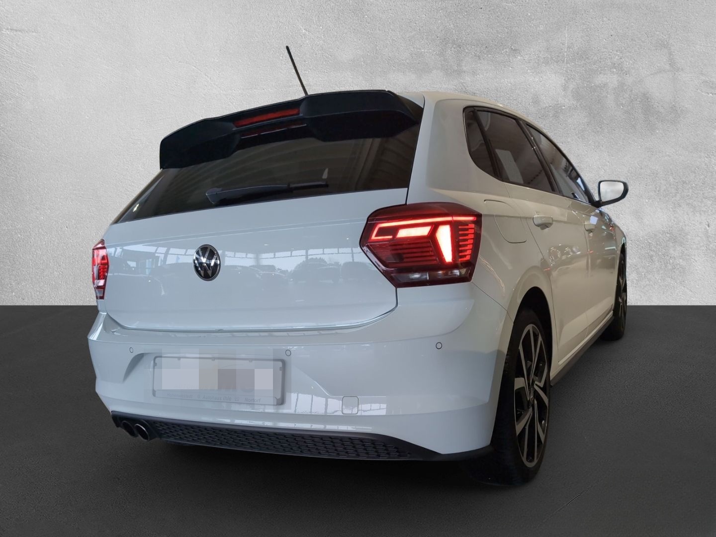 Volkswagen Polo GTI 2,0 TSI DSG R-FAHRKAMERA+NAVI+CLIMATRON foto 3