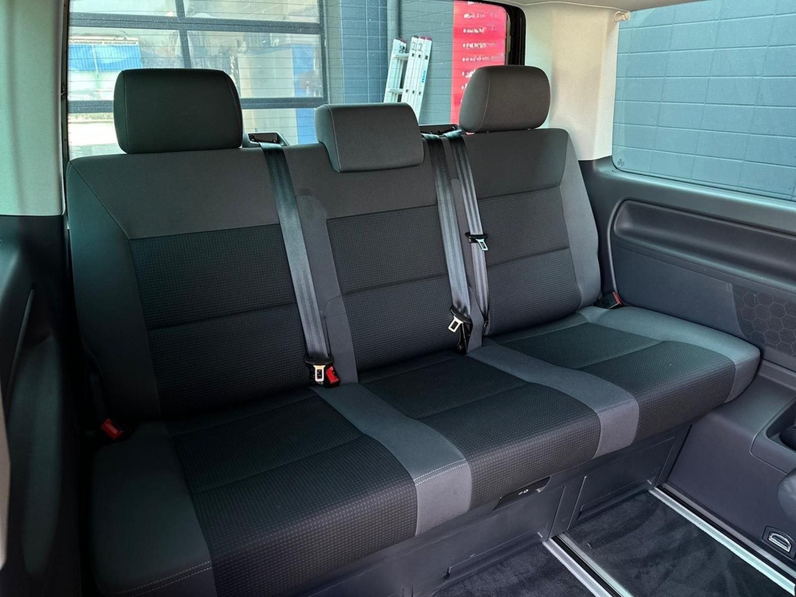 Volkswagen T5.2 Multivan 2.0TDI SPECIAL* BIXEN#AHK#TEMP#SHZ foto 18