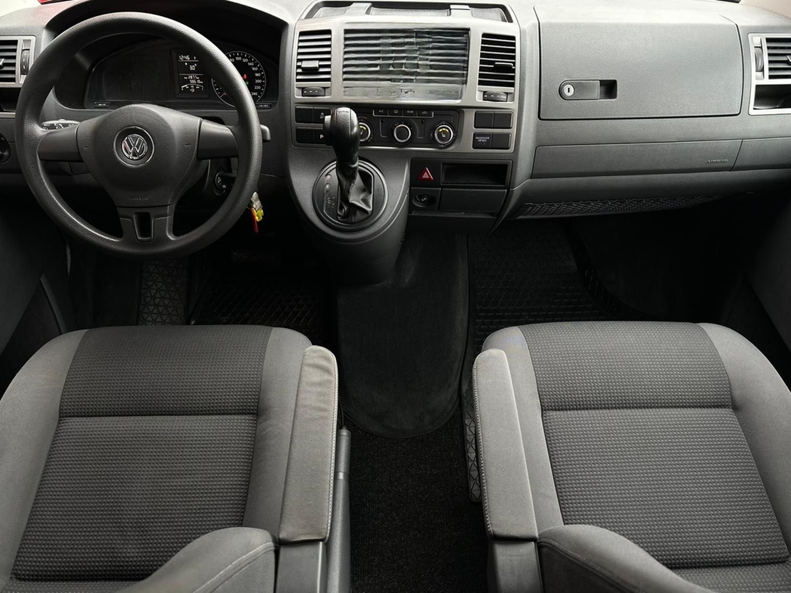 Volkswagen T5.2 Multivan 2.0TDI SPECIAL* BIXEN#AHK#TEMP#SHZ foto 10