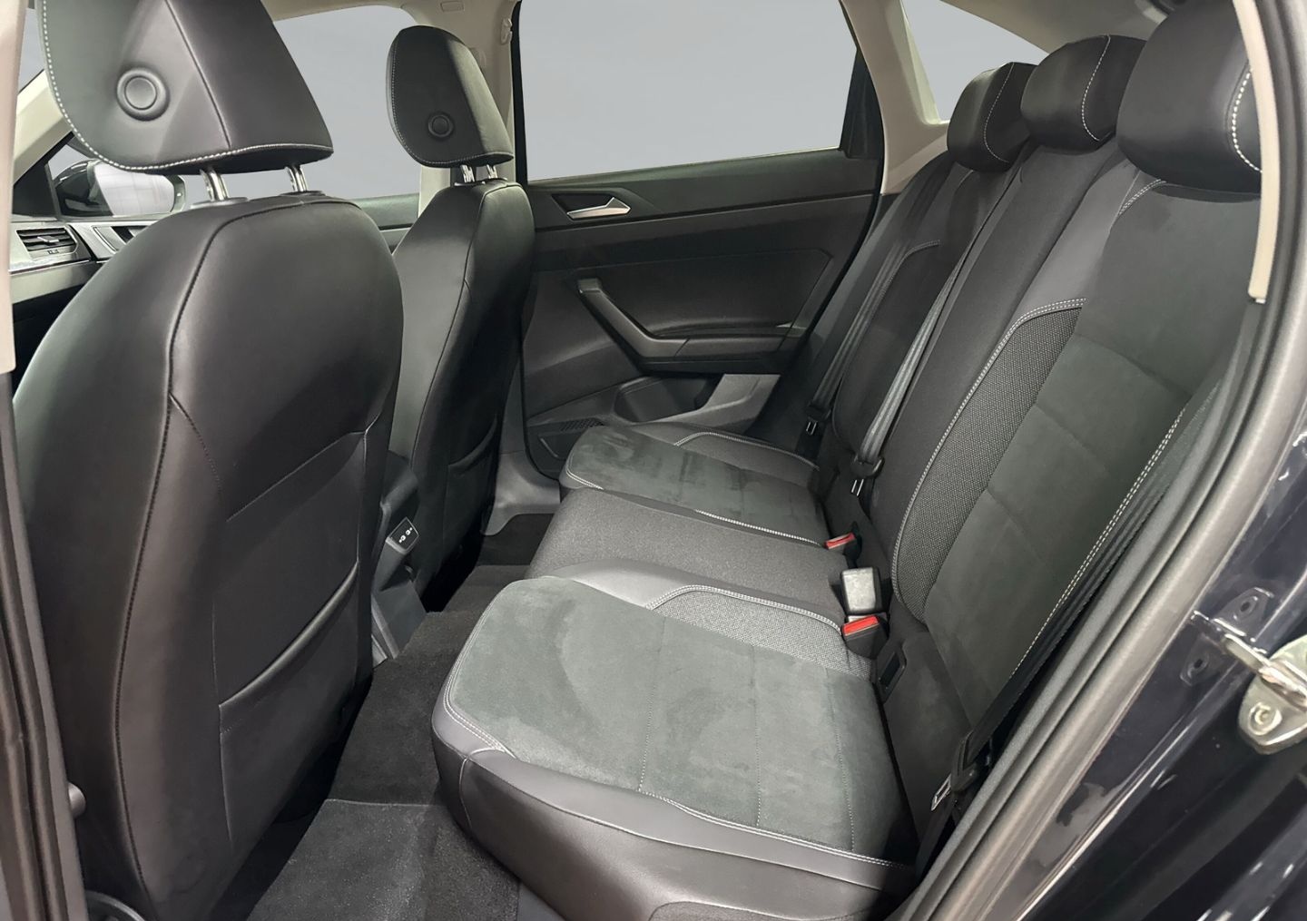 Volkswagen Taigo 1.0 TSI Style DSG AHK+IQ.Light+Kamera+Navi foto 11