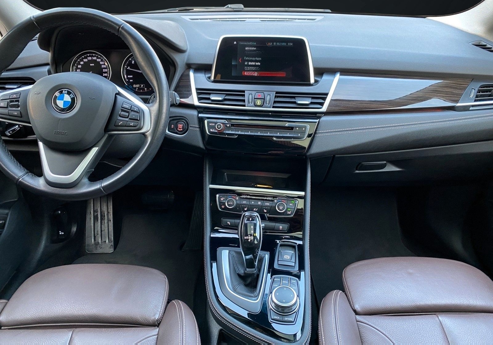 BMW 218i GRAN TOURER 2 LUXURY LINE NAVI-KAMERA-PANOR foto 10