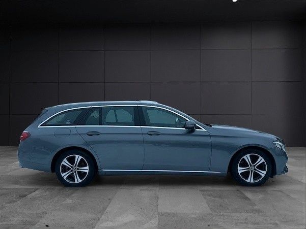 Mercedes-Benz E 220 d 4Matic-T-Avantgarde/LED/Kamera/Navi/KeyF foto 9